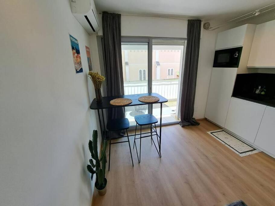 Beau Studio Proche Centre Ville Et Plage Ajaccio  Luaran gambar